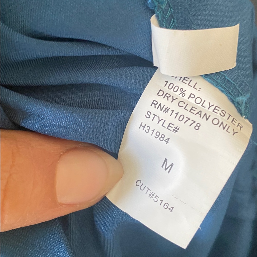 Hazel Blue Floral Embroidered Rodeo Festive Blouse NWoTs - Picture 12 of 13